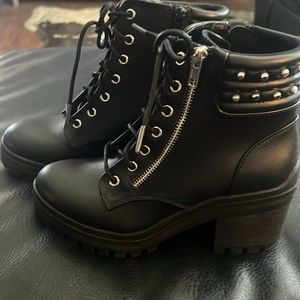 Womens Biker style tie up boots